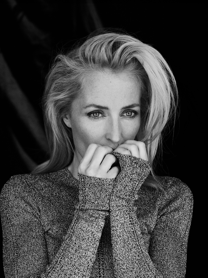 Editorial_Gillian_Anderson_Jenny_Hands_06