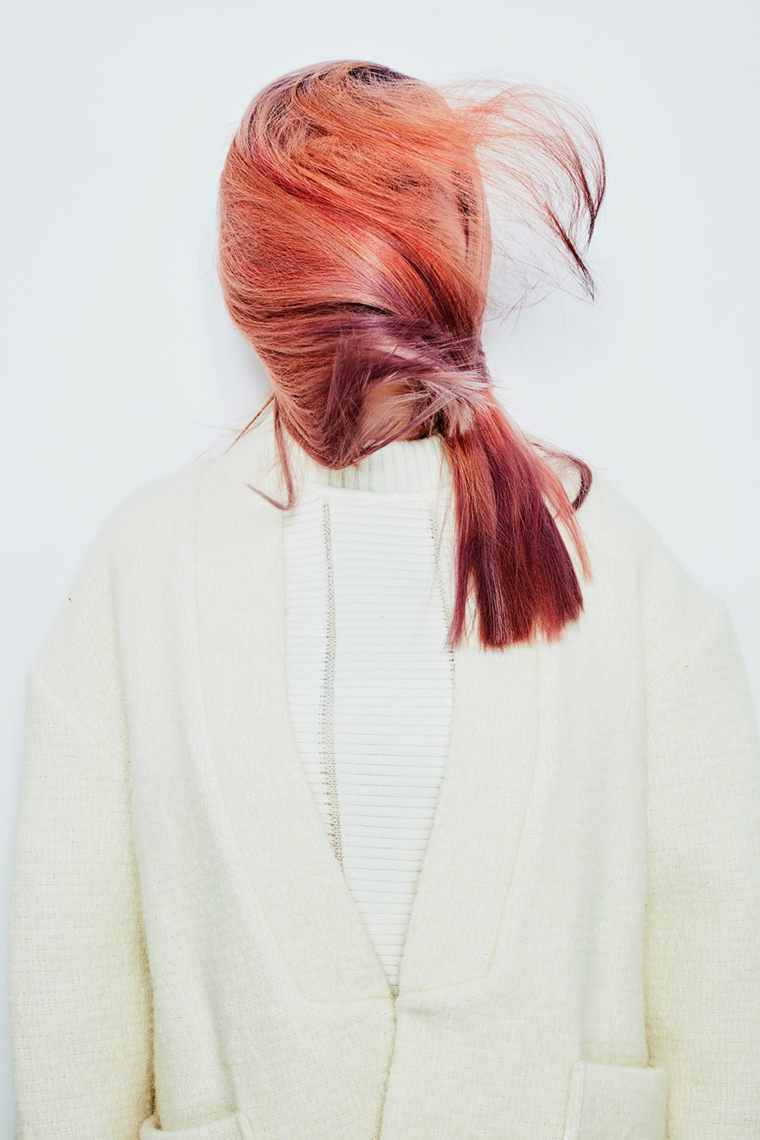 Hair_BrooksandBrooks_Jenny_Hands_01